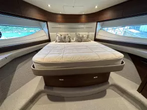 Fwd stateroom