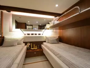 30 - Guest Cabin