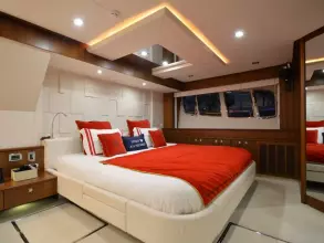 26 - Master Cabin