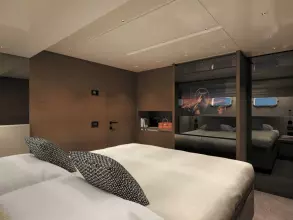 13 - Guest Cabin