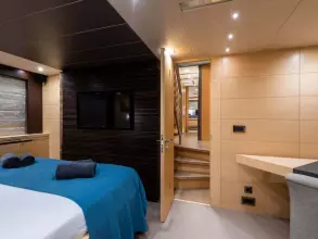 23 - Master Cabin