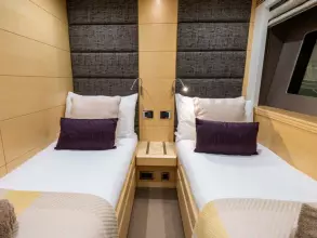 28 - Guest Twin Cabin