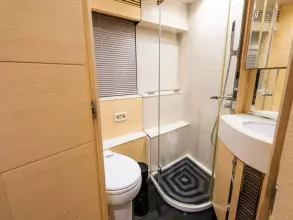 27  - VIP Cabin En Suite