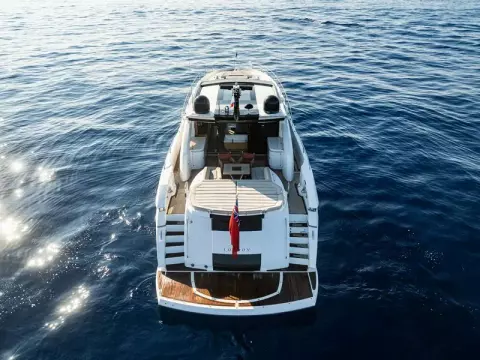 5 - Exterior