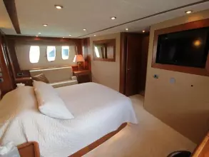 28 - Master Cabin