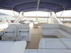 5 - Flybridge