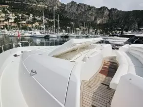 3 - Exterior