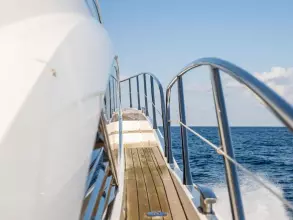 11 - Side Deck