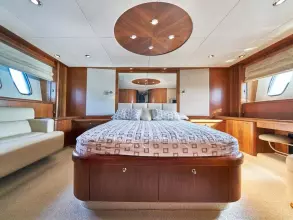 22 - Master Cabin