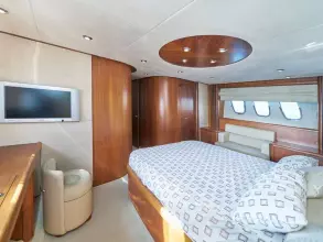 25 - Master Cabin