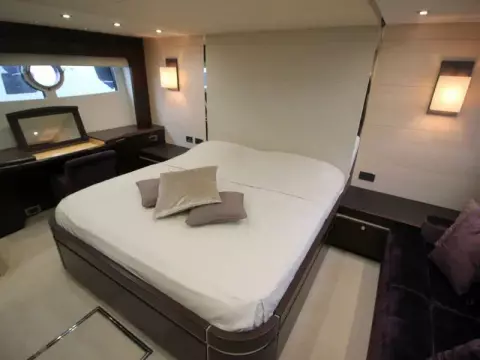 16 - Master Cabin