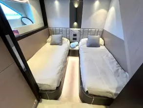 17 - Guest Twin Cabin