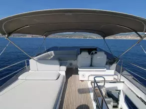 3 - Flybridge