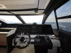 21 - Helm