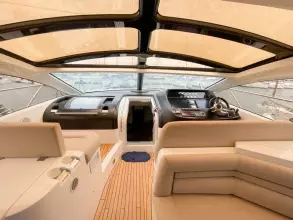 2 - Saloon