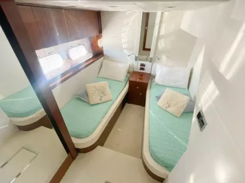 15 - Twin Guest Cabin