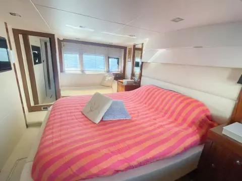 9 - Master Cabin