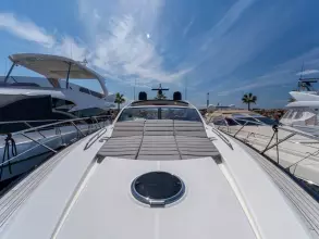8 - Foredeck