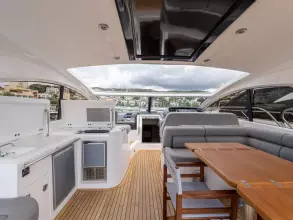 17 - Cockpit