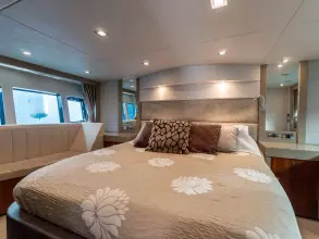 28 - Master Cabin