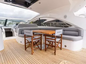 15 - Cockpit