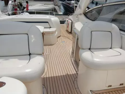 9 - Cockpit