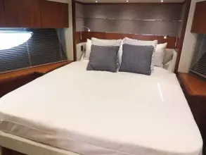 18 - VIP Cabin
