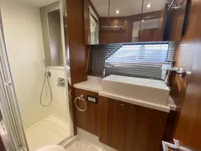 31 - Master Cabin En Suite