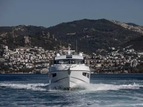 5 - Exterior