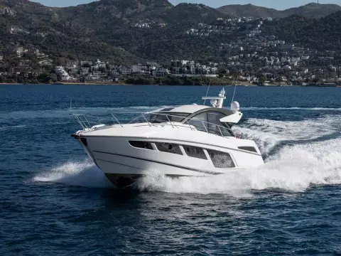 3 - Exterior