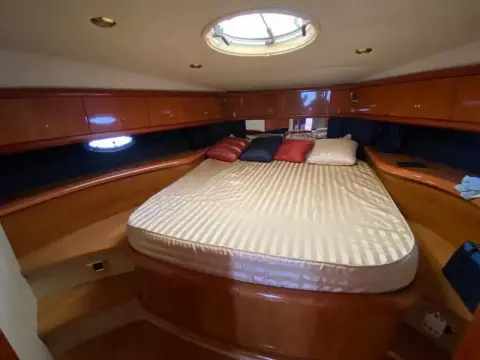 16 - Master Cabin