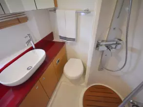 21 - VIP Cabin En Suite