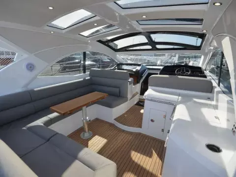 4 - Cockpit