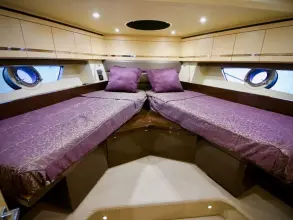 27 - VIP Cabin
