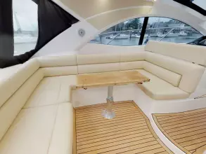 10 - Cockpit