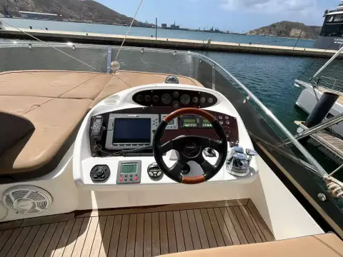 5 - Flybridge Helm
