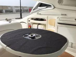 8 - Cockpit seating area