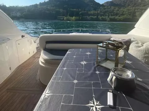 11 - Aft Cockpit