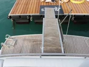 3 - Bathing Platform