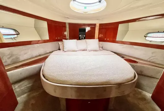 Fairline Targa 52 Interior