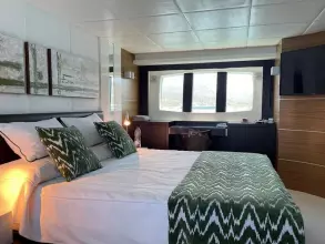 14 - Master Cabin
