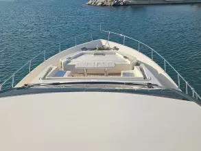 6 - Foredeck