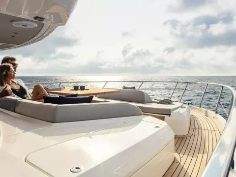 9 - Fore Deck