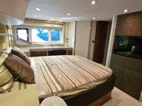 24 - Master Cabin