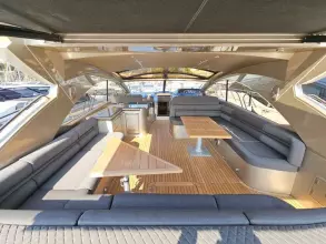 9 - Cockpit