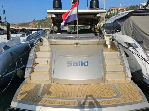 6 - Exterior
