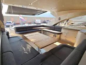12 - Cockpit