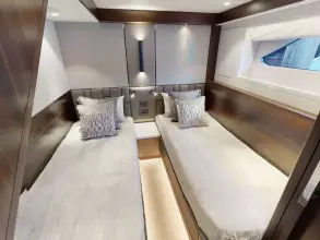 23 - Twin Guest Cabin