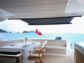 8 - Aft Cockpit