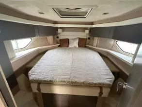 8 - VIP Cabin